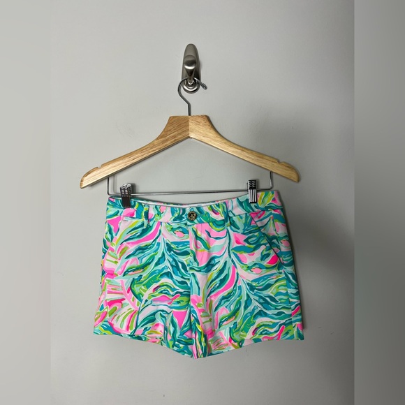 Lilly Pulitzer Callahan Knit Shorts Tropic Interlock Fabric Size 00 233 - Picture 1 of 9